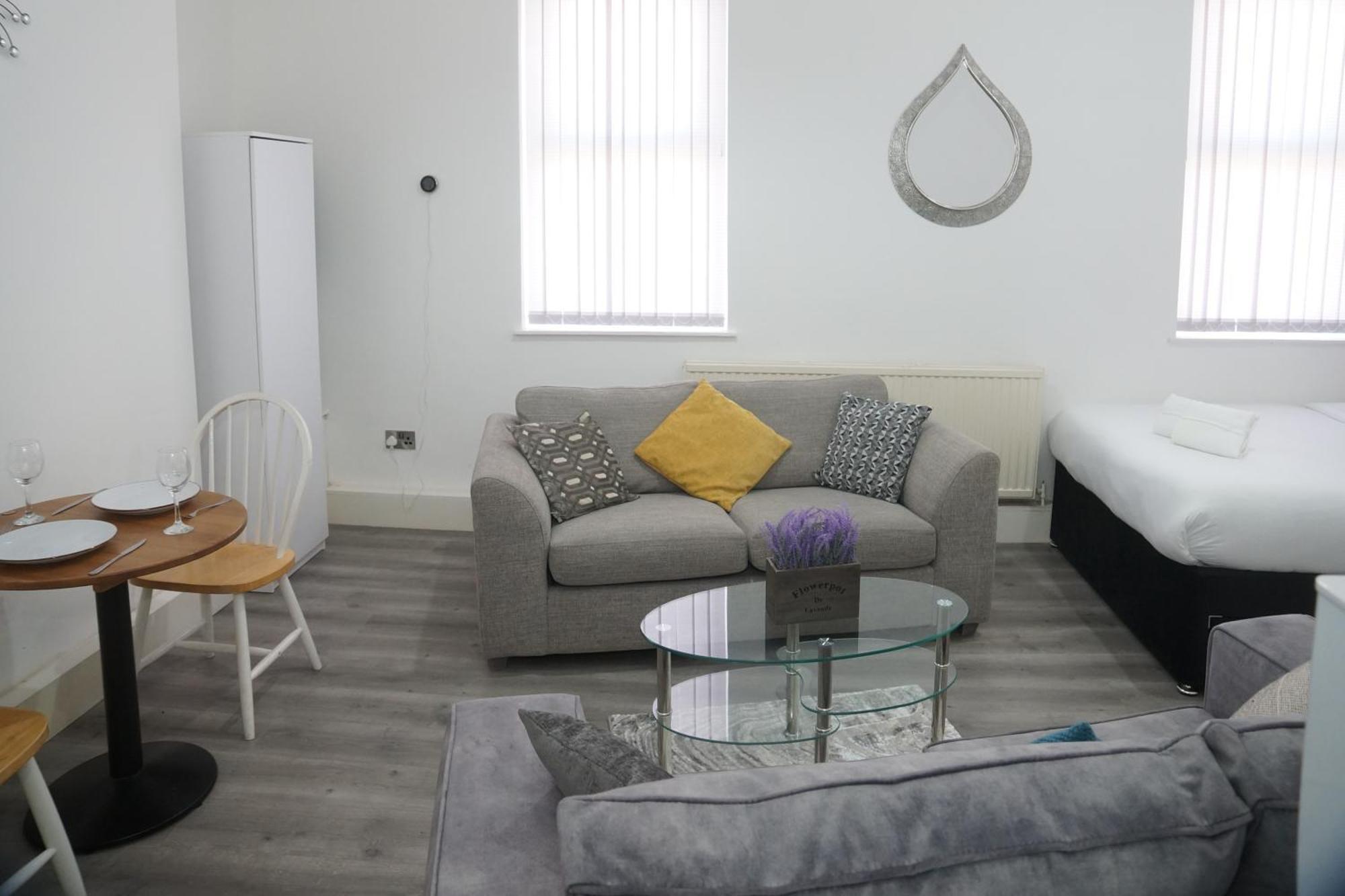 Apartment Affordably Elegant Close To Coop Live, Etihad Stadium And Centre Manchester