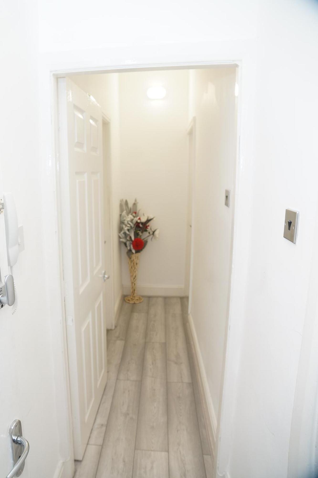 Apartment Affordably Elegant Close To Coop Live, Etihad Stadium And Centre Manchester