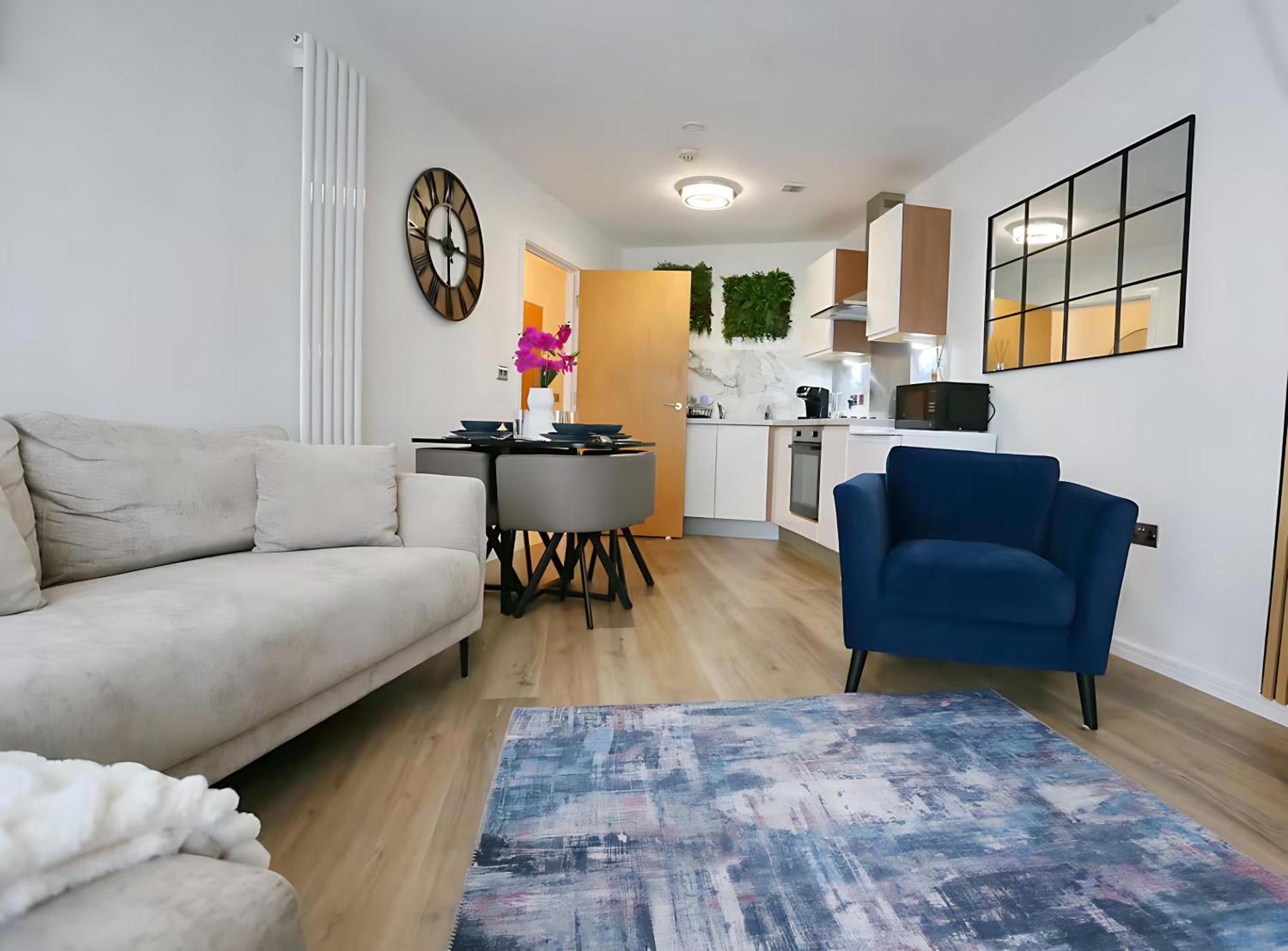 Apartment New Refurb Mins From Coop Man Park For Free Pass The Keys Manchester