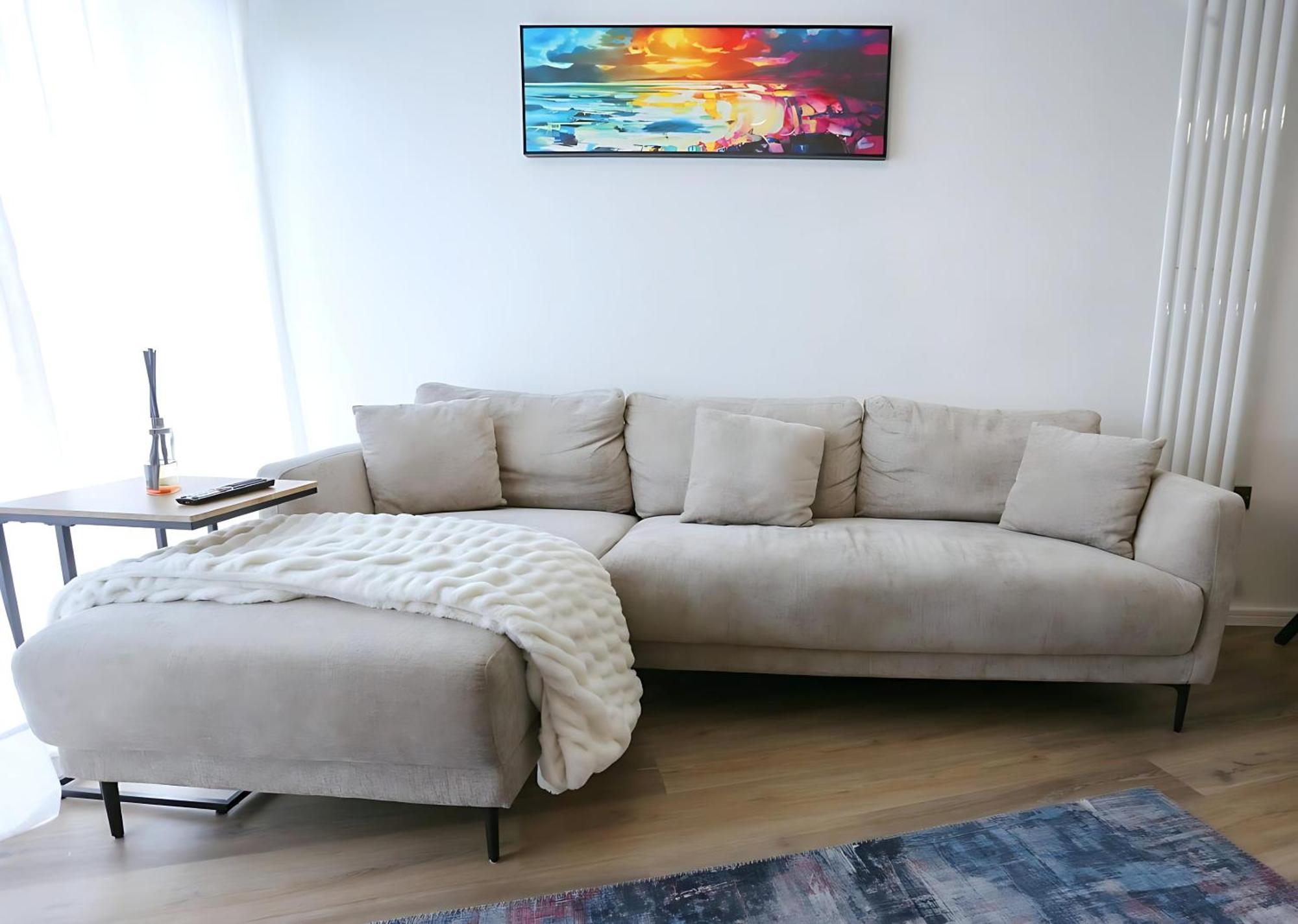 New Refurb Mins From Coop Man Park For Free Pass The Keys Manchester