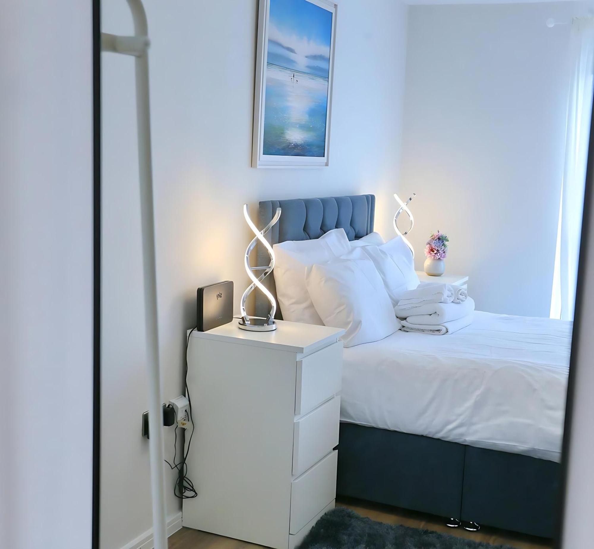 New Refurb Mins From Coop Man Park For Free Pass The Keys