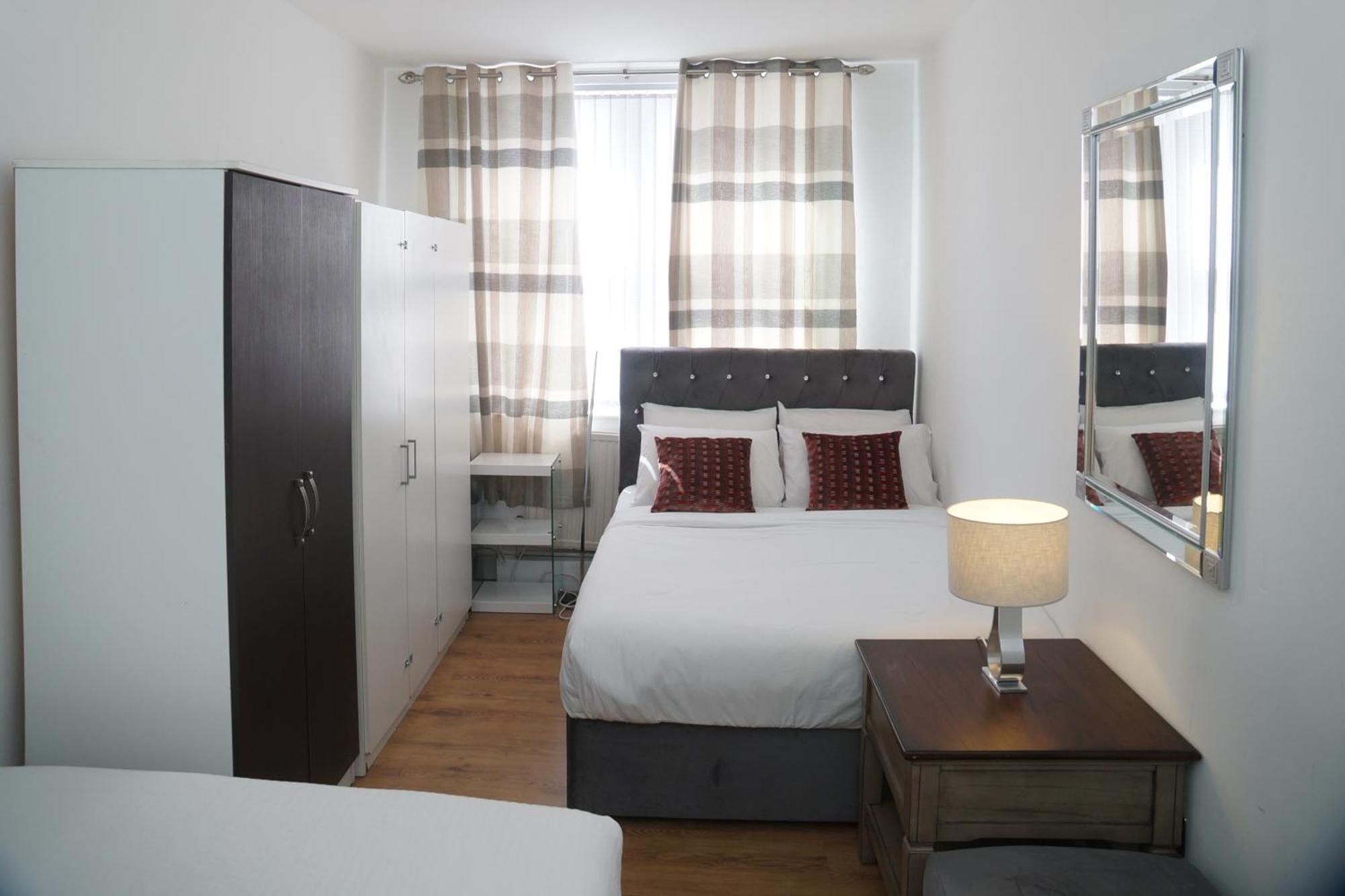 Apartment Affordably Elegant Close To Coop Live, Etihad Stadium And Centre *