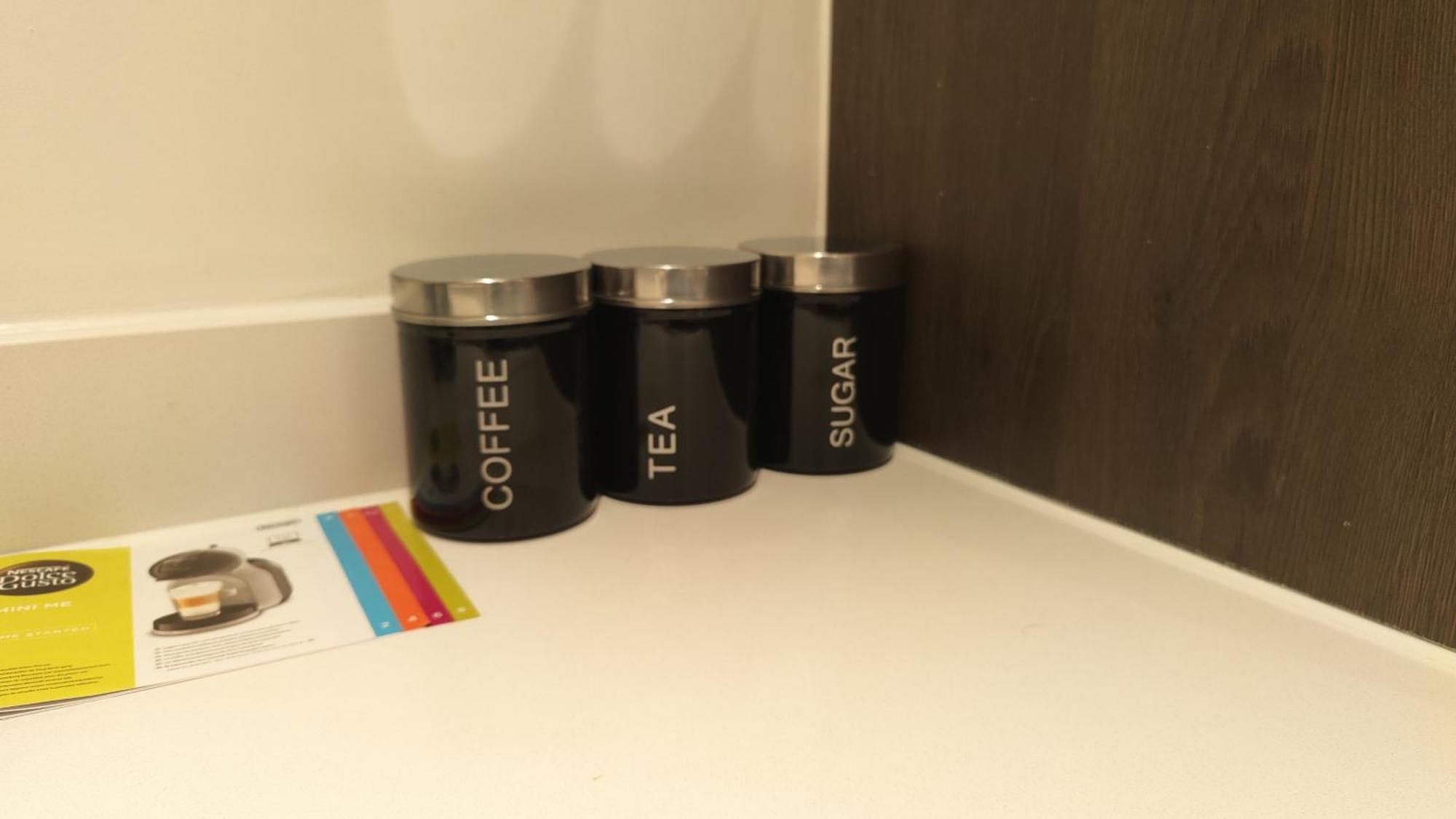 Bee Cosy - Greater Centre *