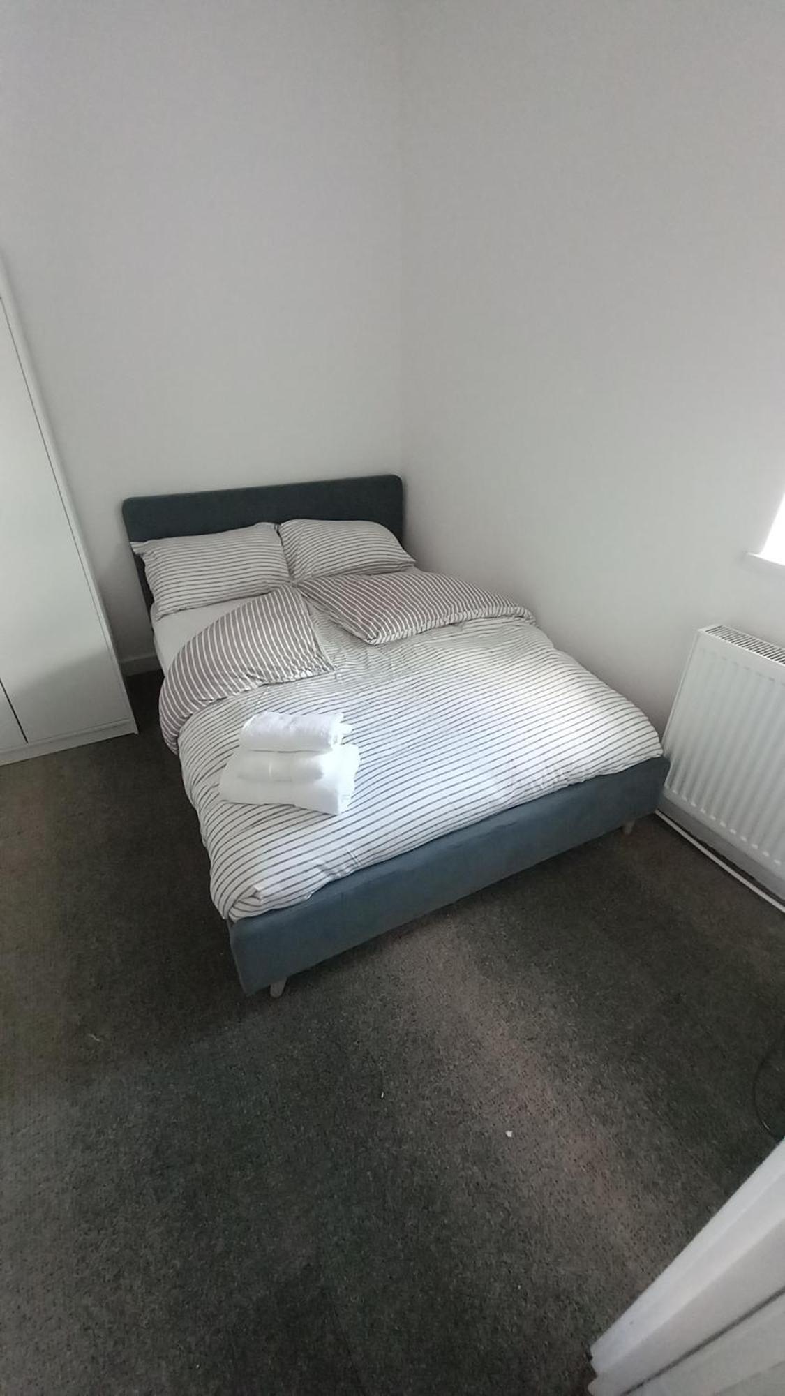 Hostel O5 *