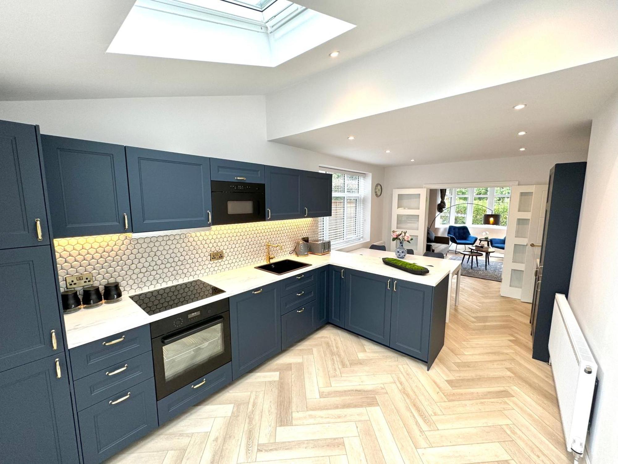 Bright 5 Bedroom House In Didsbury, * Manchester