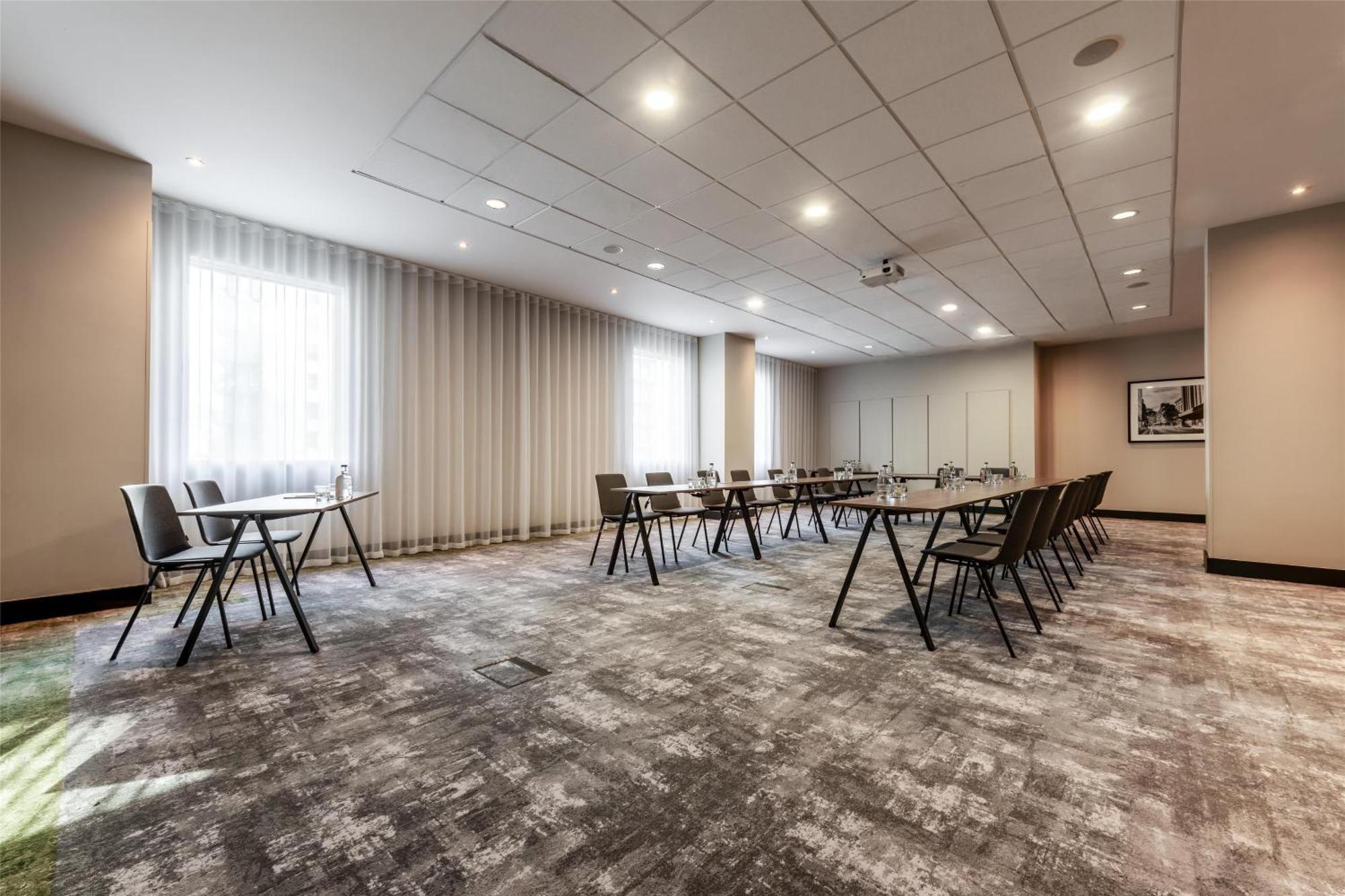 Hotel Radisson Centre, A Verified Net Zero 4*