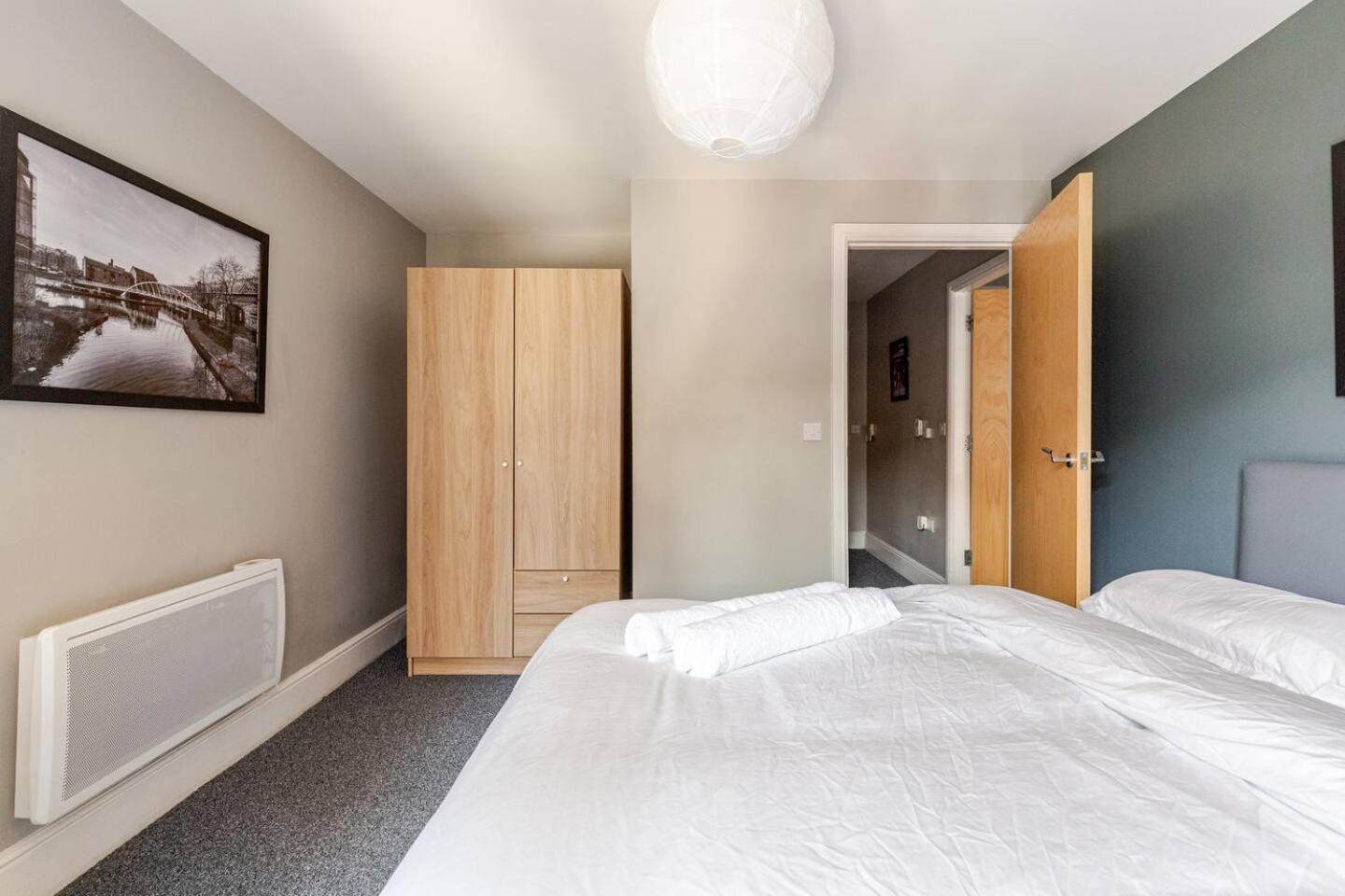 Apartment Urban Haven - 2beds -7min Walk 2 Piccadilly - Mcr Centre - Downtown *