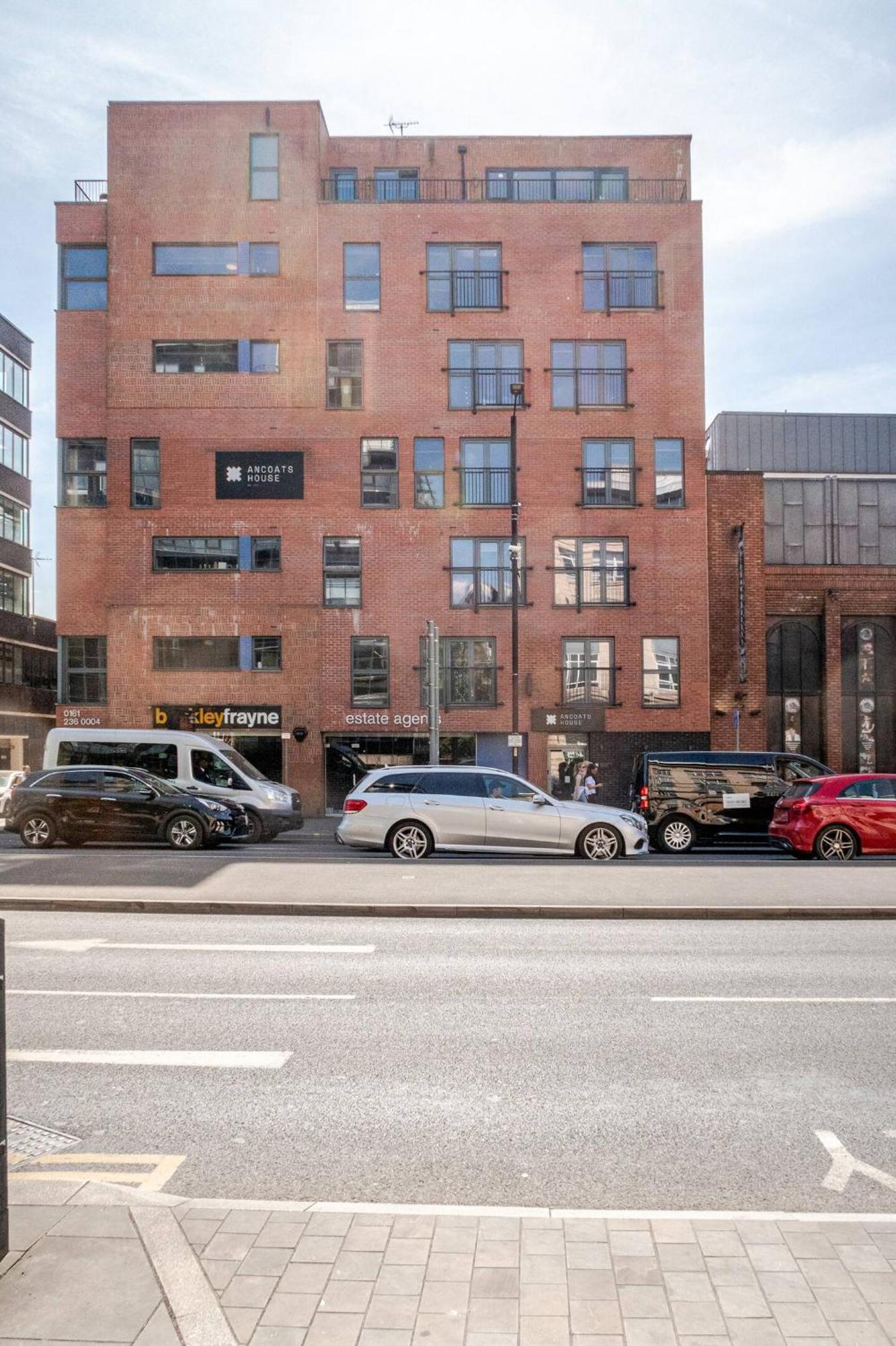 Urban Haven - 2beds -7min Walk 2 Piccadilly - Mcr Centre - Downtown