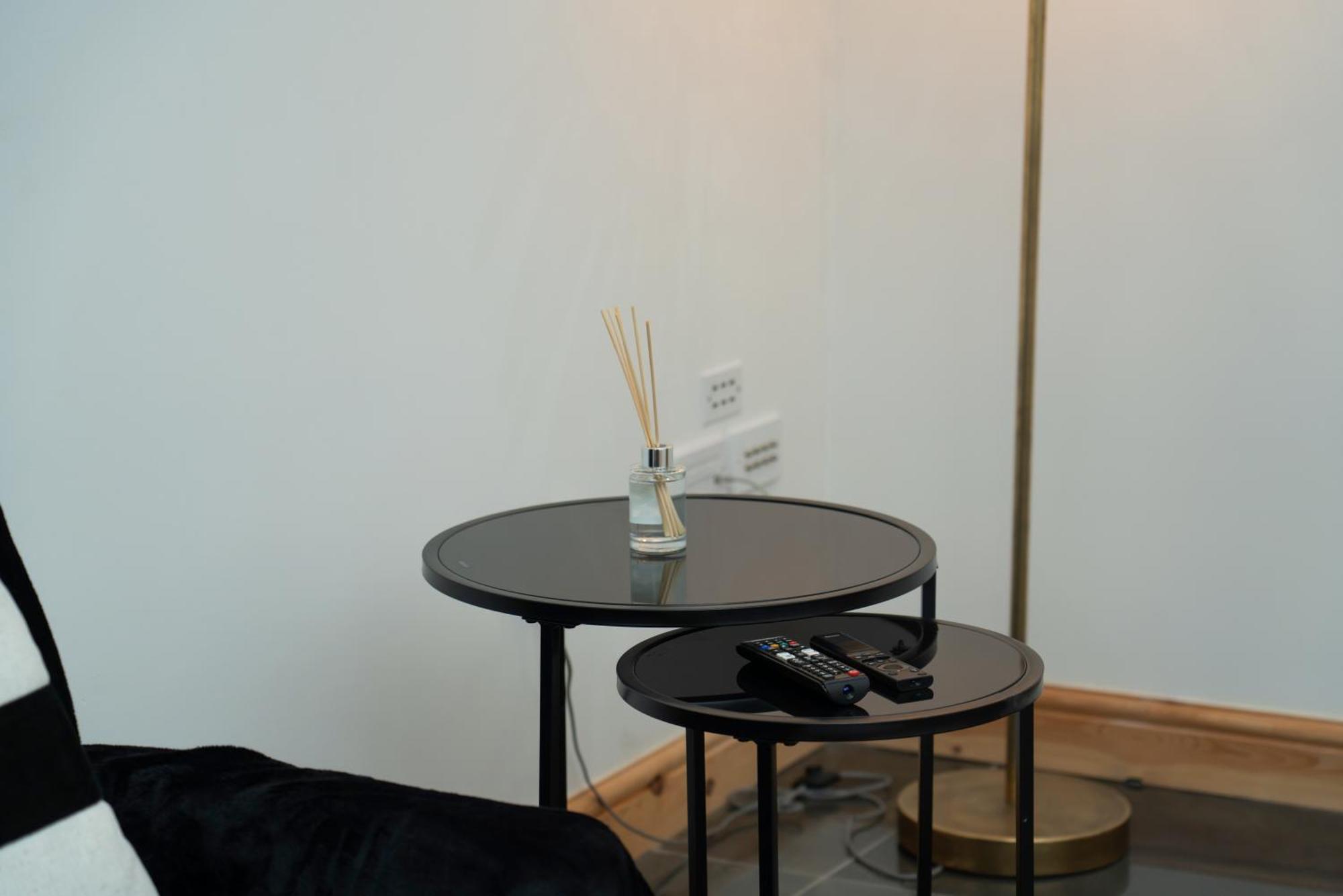 Guest house Double Bedroom Near Etihad And Coop Live With Free Parking, Shared Kitchen & Bathroom Manchester