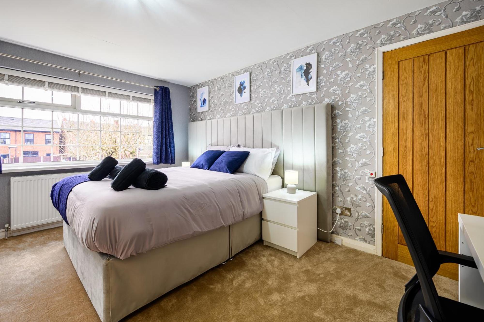 Droylsden Eden - Next To Tram - Free Parking Near Coop- Live & Etihad Stadium Holiday home