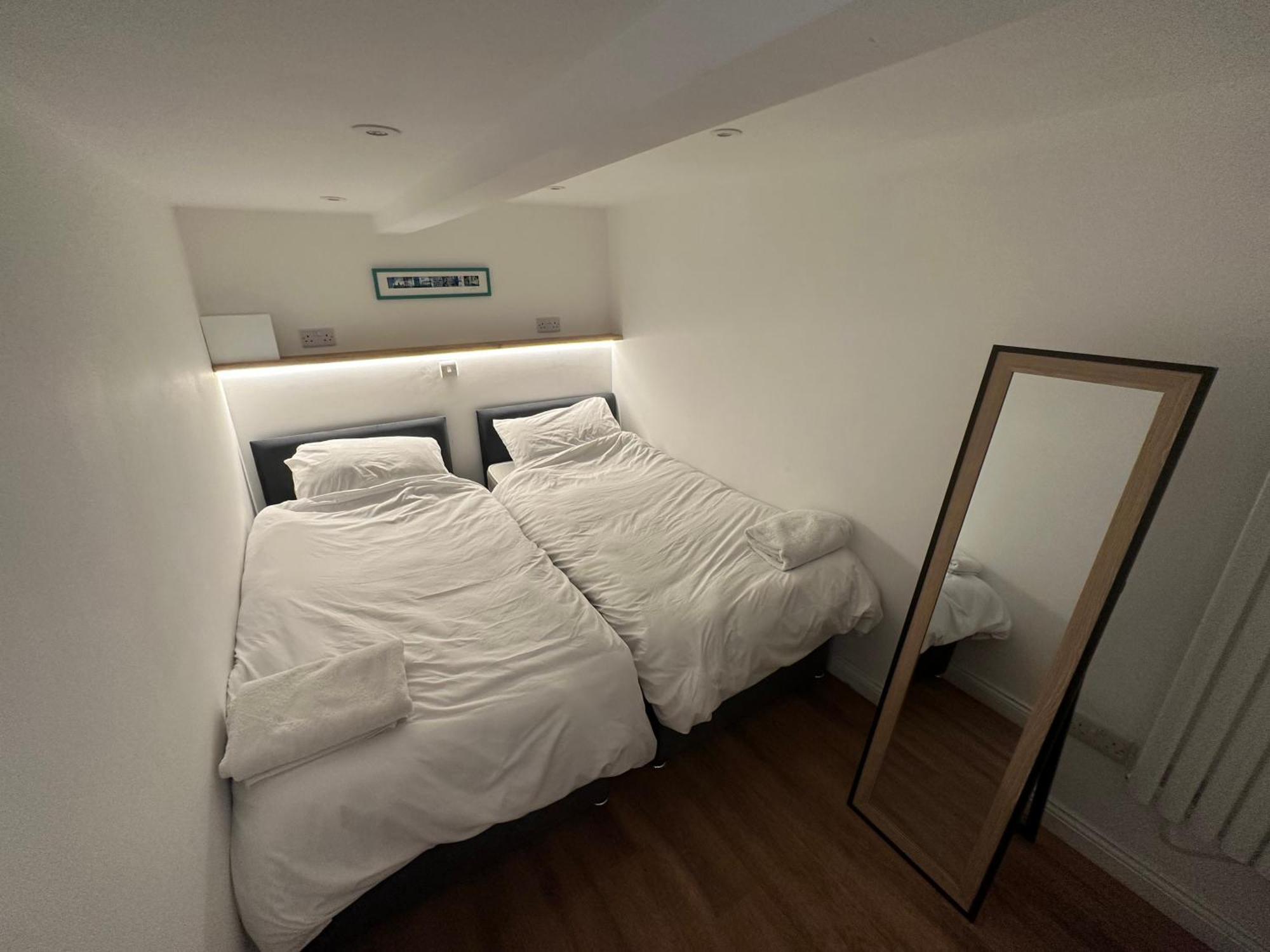 Delrae Apartment