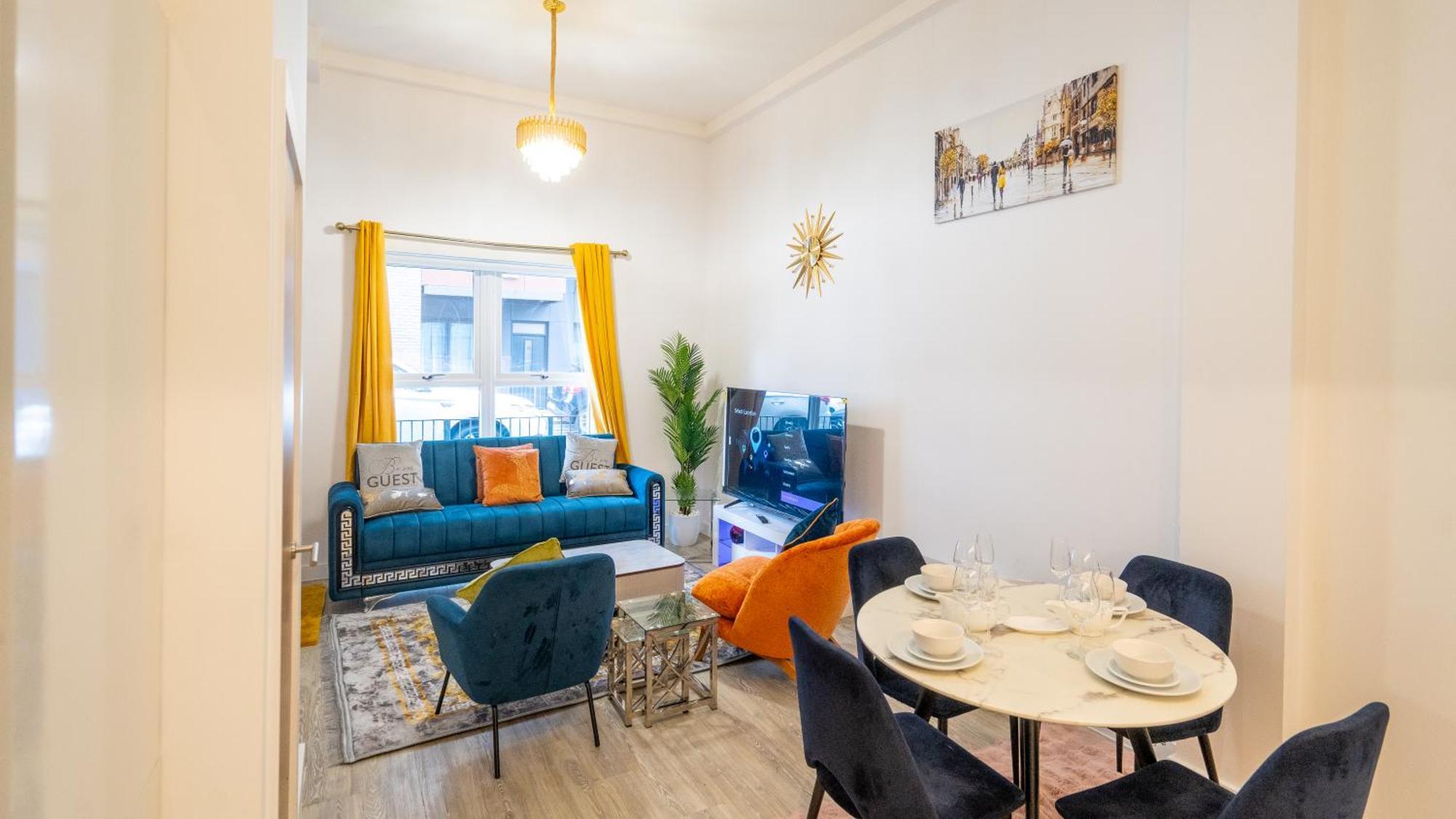 Villa Mega7 Luxury 2bedrooms - 2baths, 3toilets Balcony And Free Car Park *