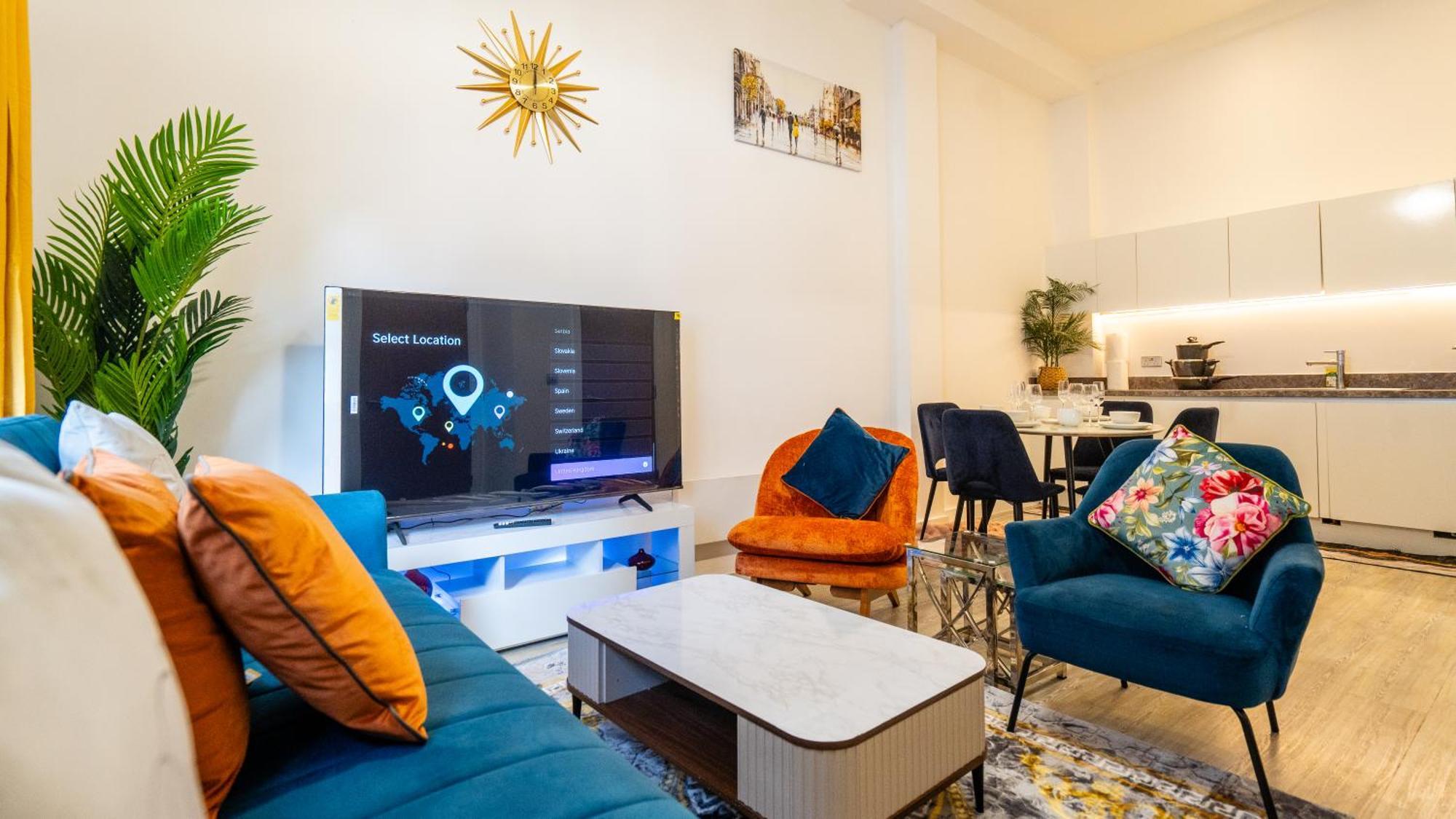 Villa Mega7 Luxury 2bedrooms - 2baths, 3toilets Balcony And Free Car Park *