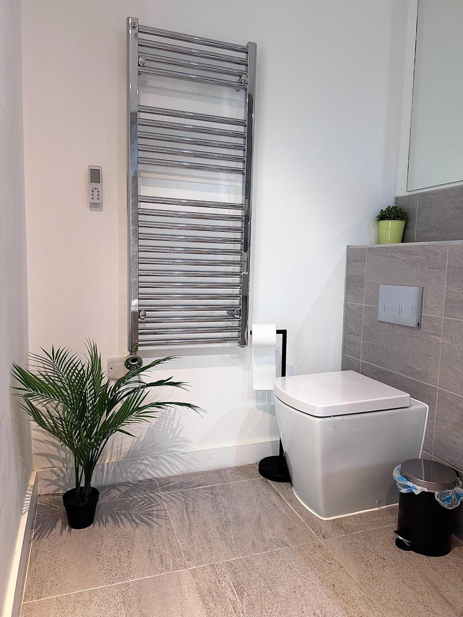 Modern And Stunning 1 Bed Near Old Trafford And Centre Manchester