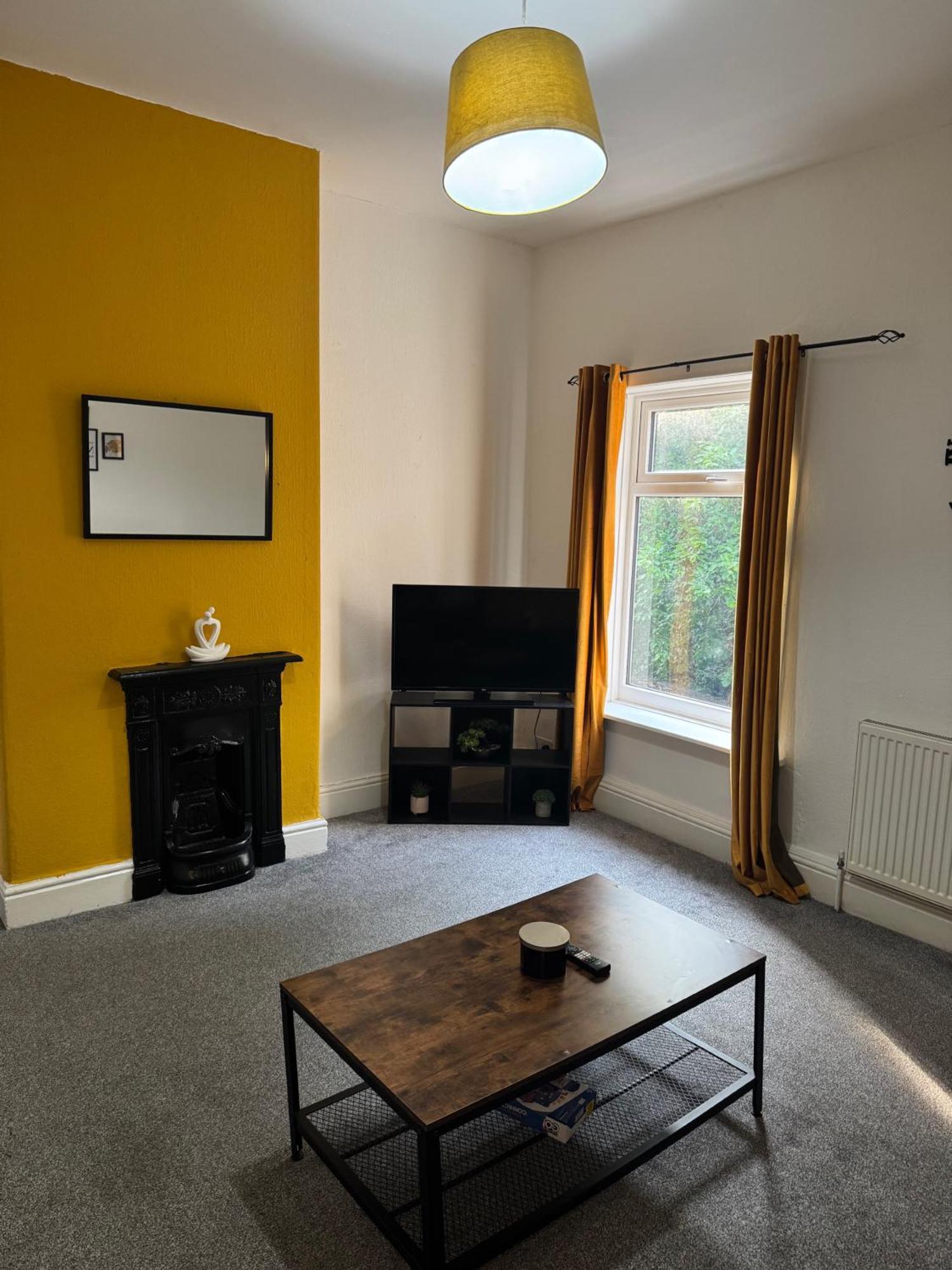 Holiday home Cozy Retreat With 2 Bedrooms *