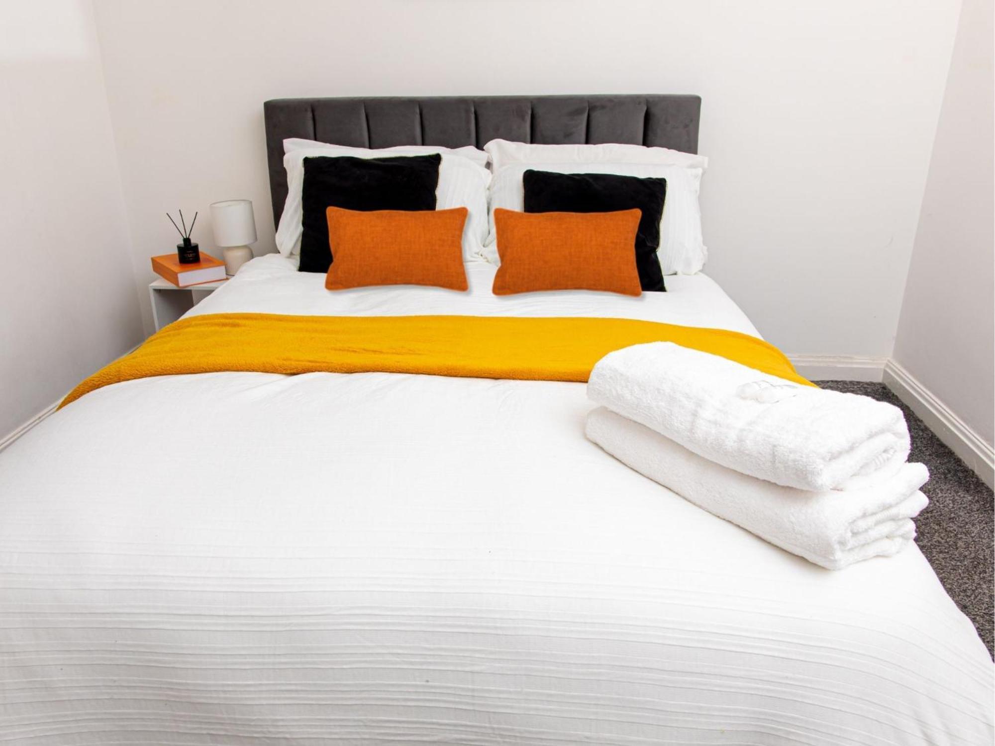 2bedroom Near Coop Live And Ethiad Apartment Manchester
