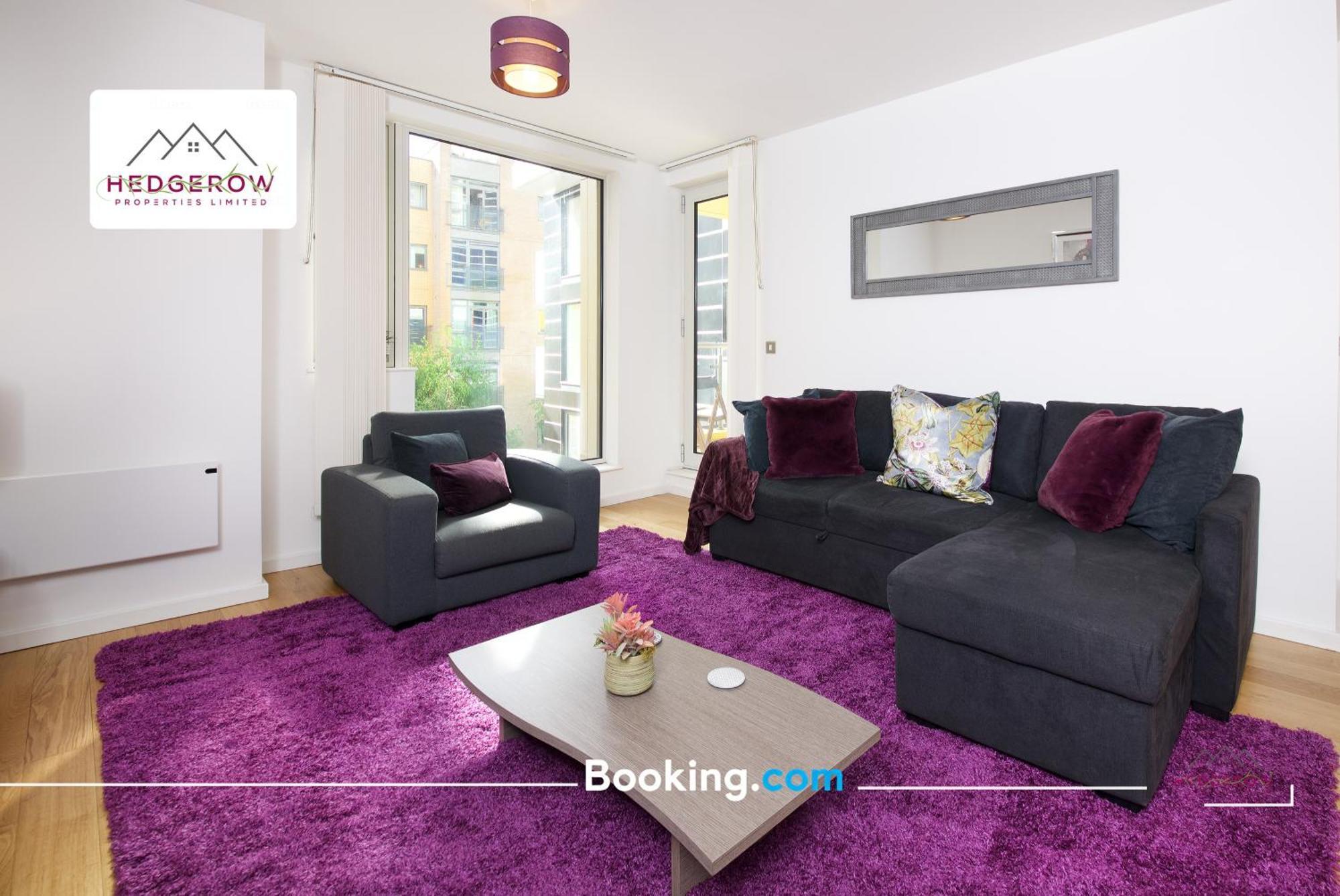Hedgerow City: Modern 2-bed For Contractors Apartment *