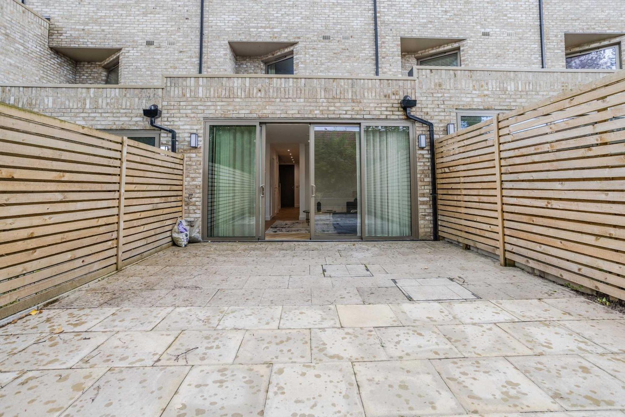 Holiday home The Hidden - 4br Townhome Roof Manchester