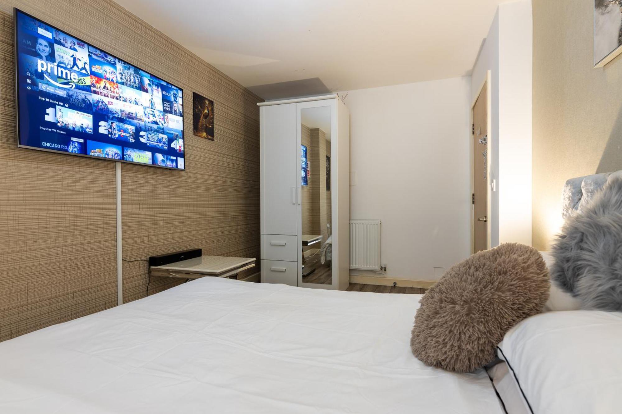 Homestay Five Star Rated Manchester