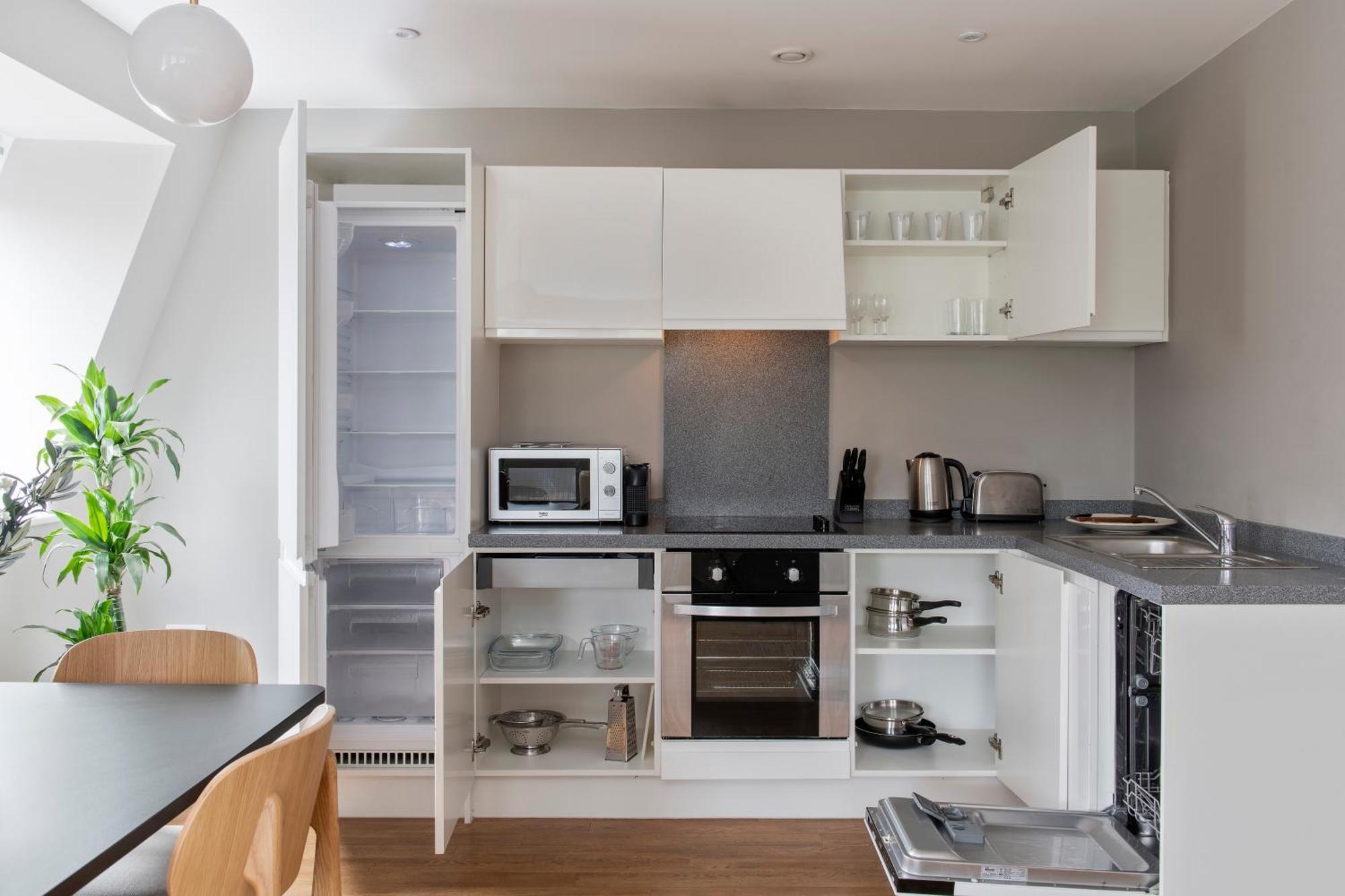 Hotel Cove Minshull Street 4*