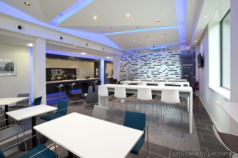 Express Centre Arena By Ihg Hotel