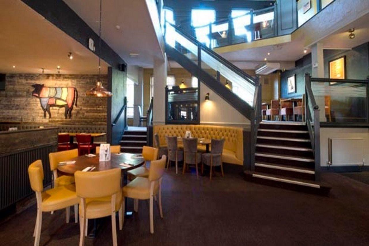 Hotel Premier - Heaton Park Manchester