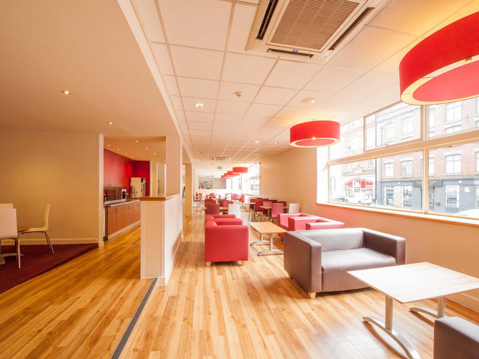 Travelodge 3* Manchester