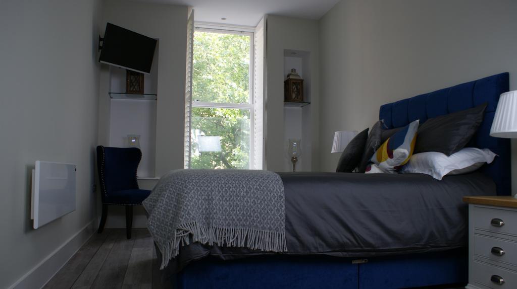 St Anns Square Aparthotel 4*