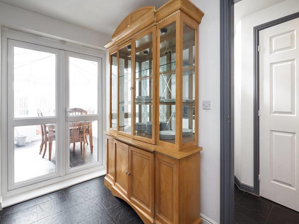 My-places Abbotsfield Court Townhouse Manchester