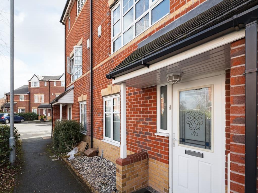 My-places Abbotsfield Court Townhouse *