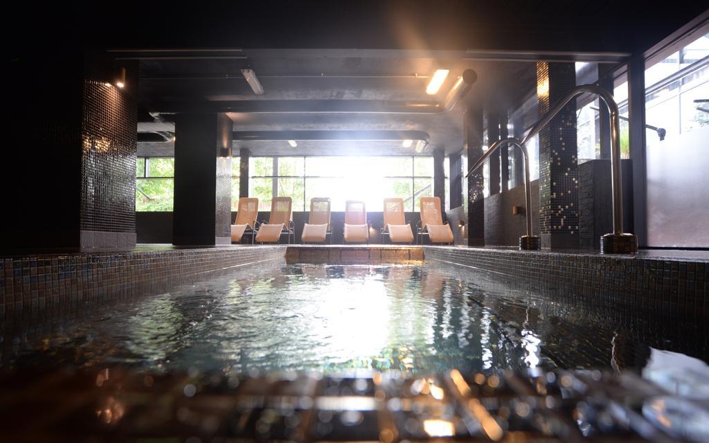 Hotel The Waterside And Leisure Club 3*