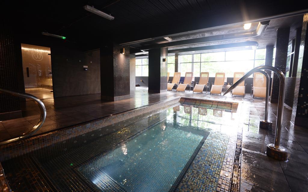 The Waterside And Leisure Club