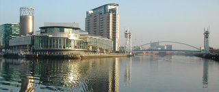 Quay Apartment *