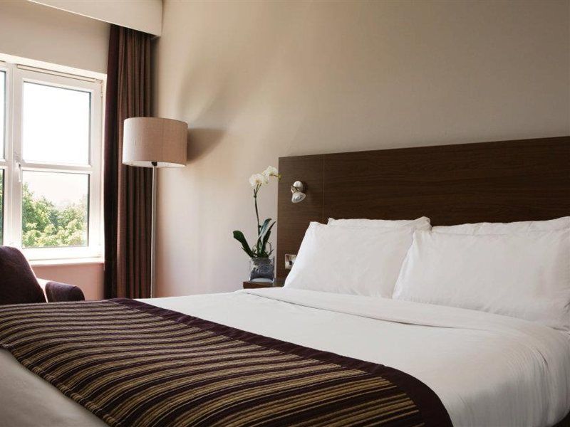 Leonardo - Formerly Jurys Hotel 4*