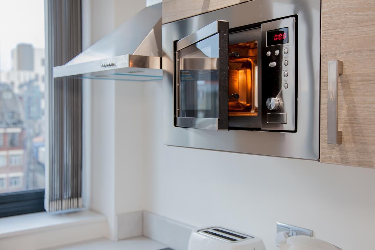Fantastic Brand New In Centre Apartment *