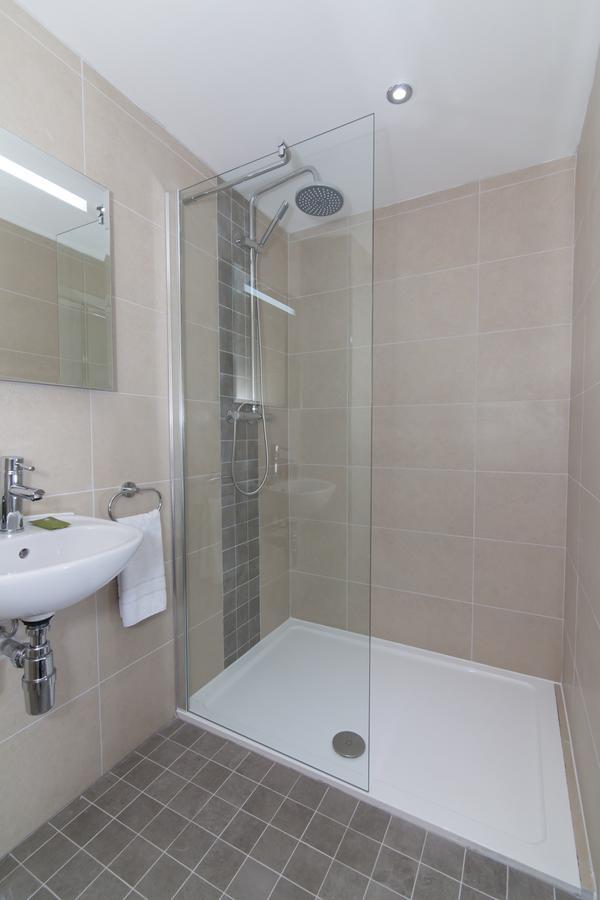 Fantastic Brand New In Centre *