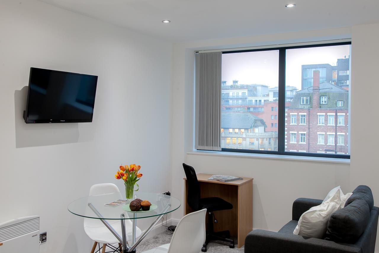 Fantastic Brand New In Centre * Manchester