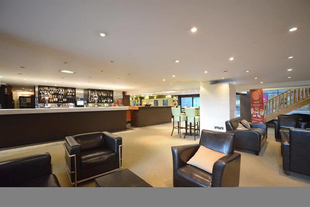 The Waterside And Leisure Club 3* Manchester