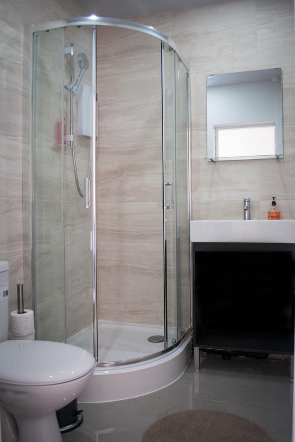 Piccadilly Garden Apartment *