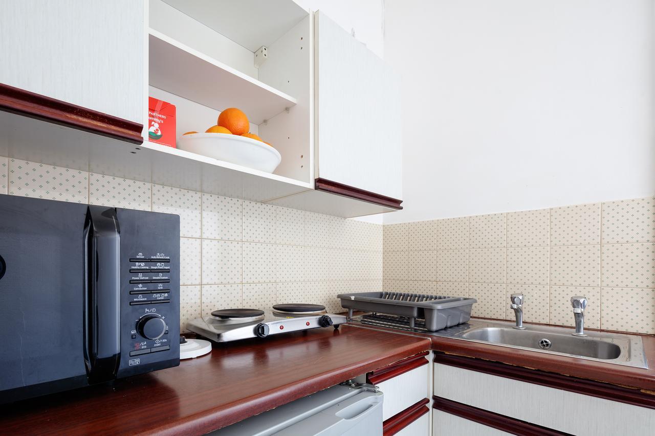 Piccadilly Garden Apartment *