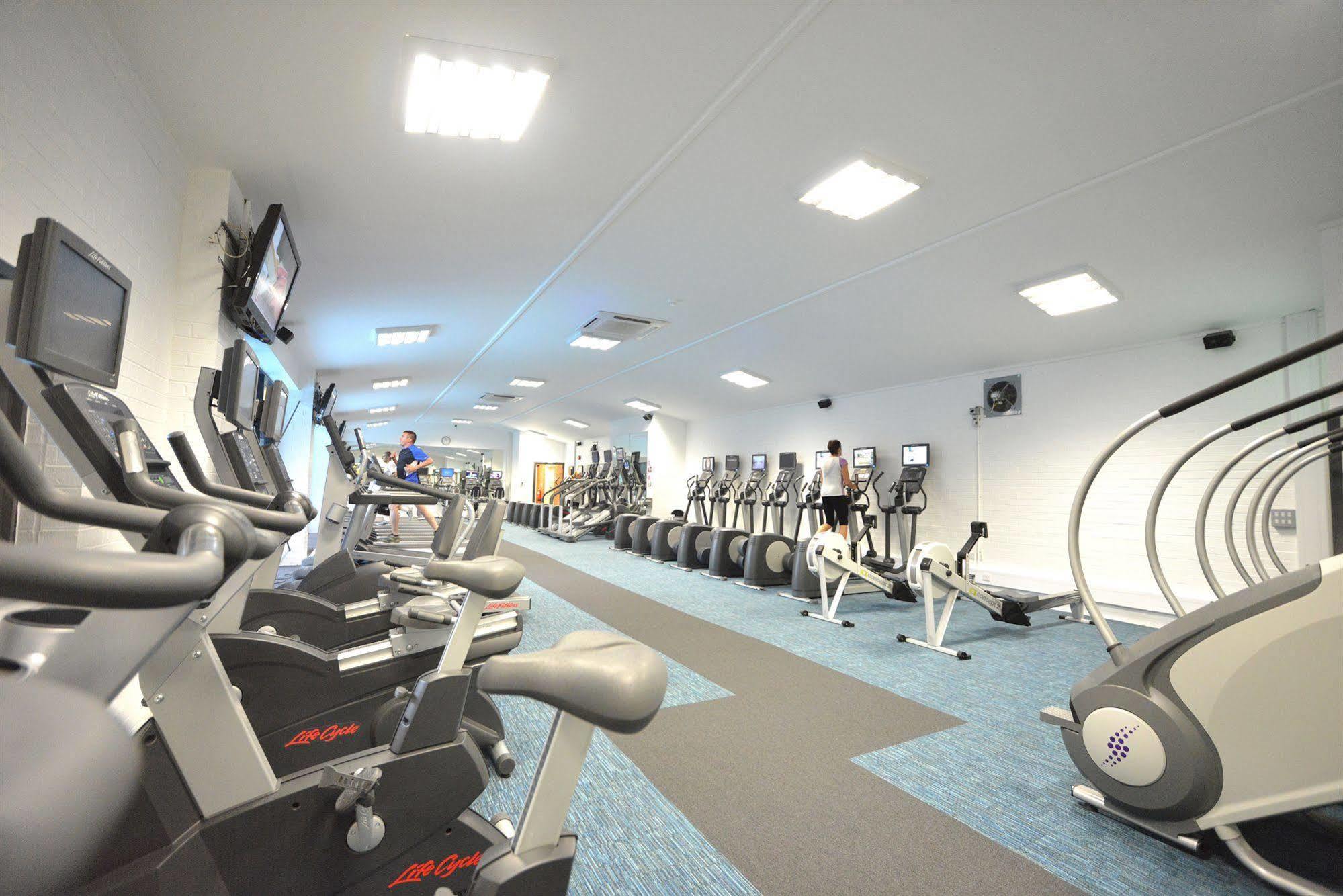 The Waterside And Leisure Club 3* Manchester