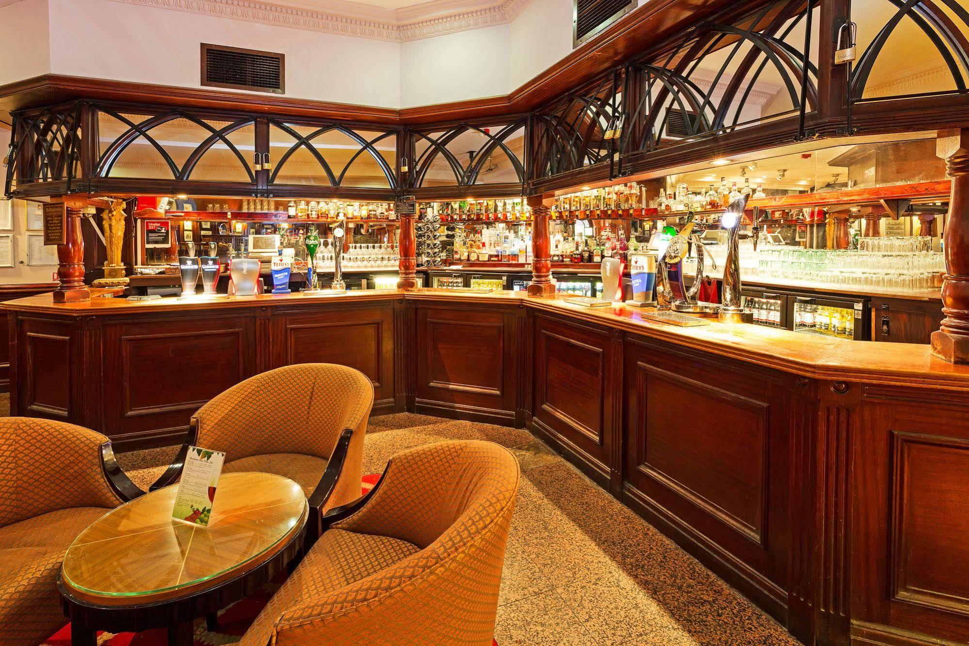 Britannia & 3* Manchester