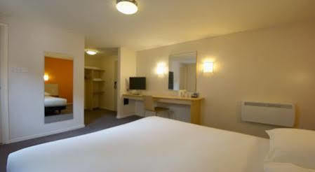 Travelodge Hotel