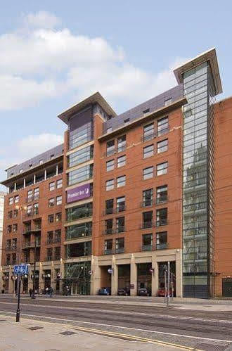 Premier Hotel