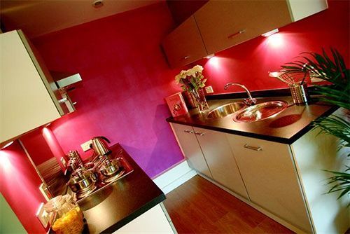 Quay Apartment *
