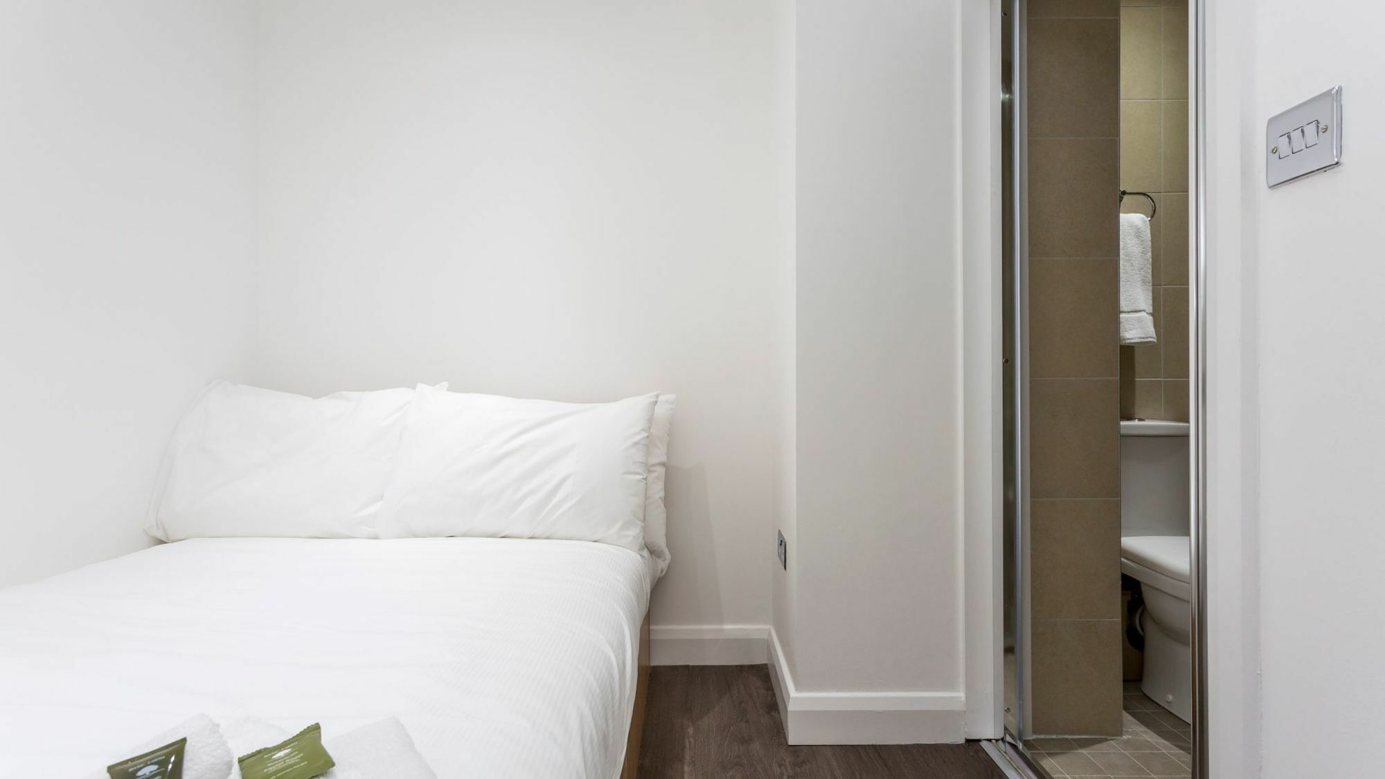 Apartment Convenient In The Heart Of *