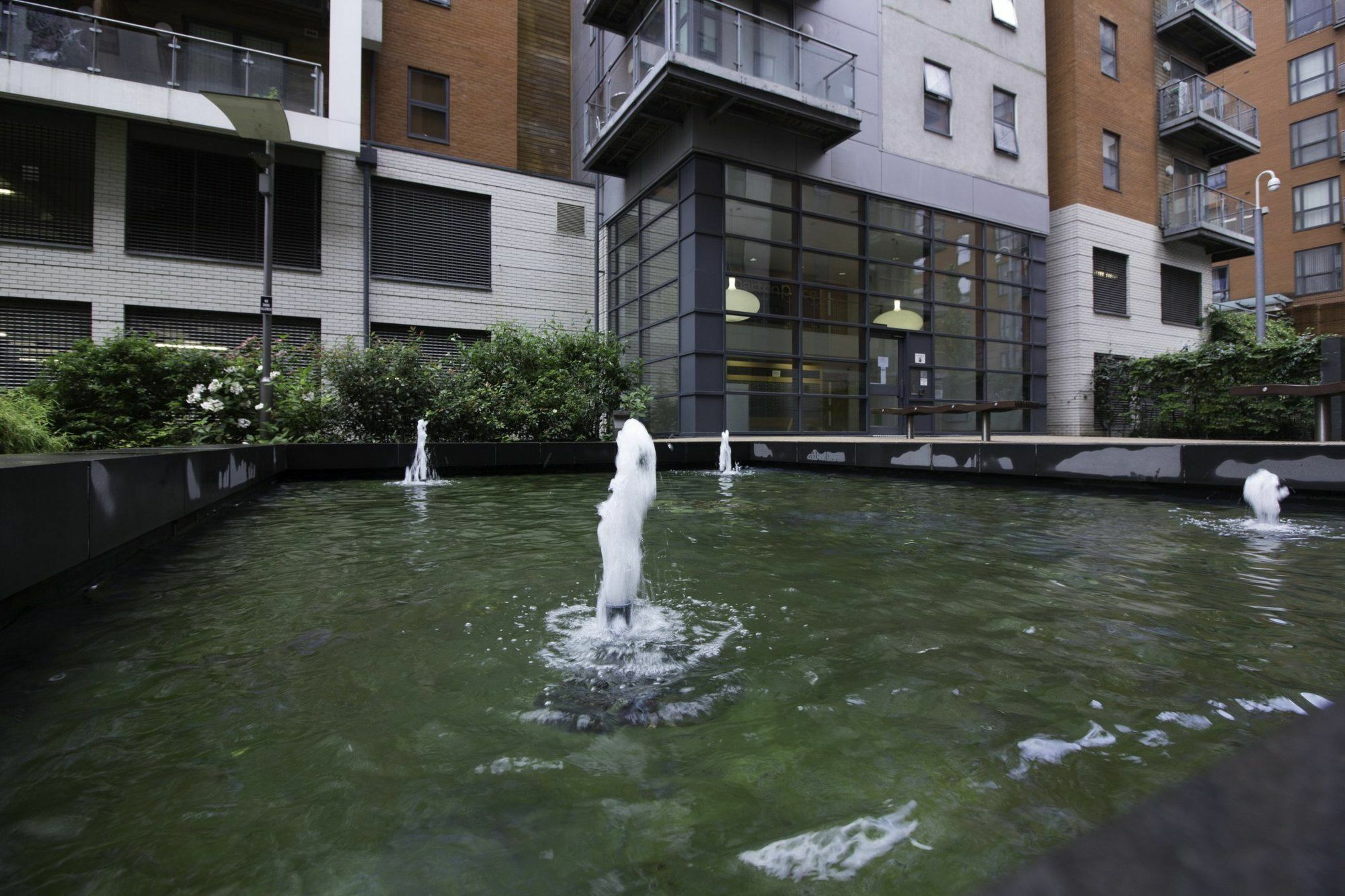 Diamond - Barton Place Apartment *