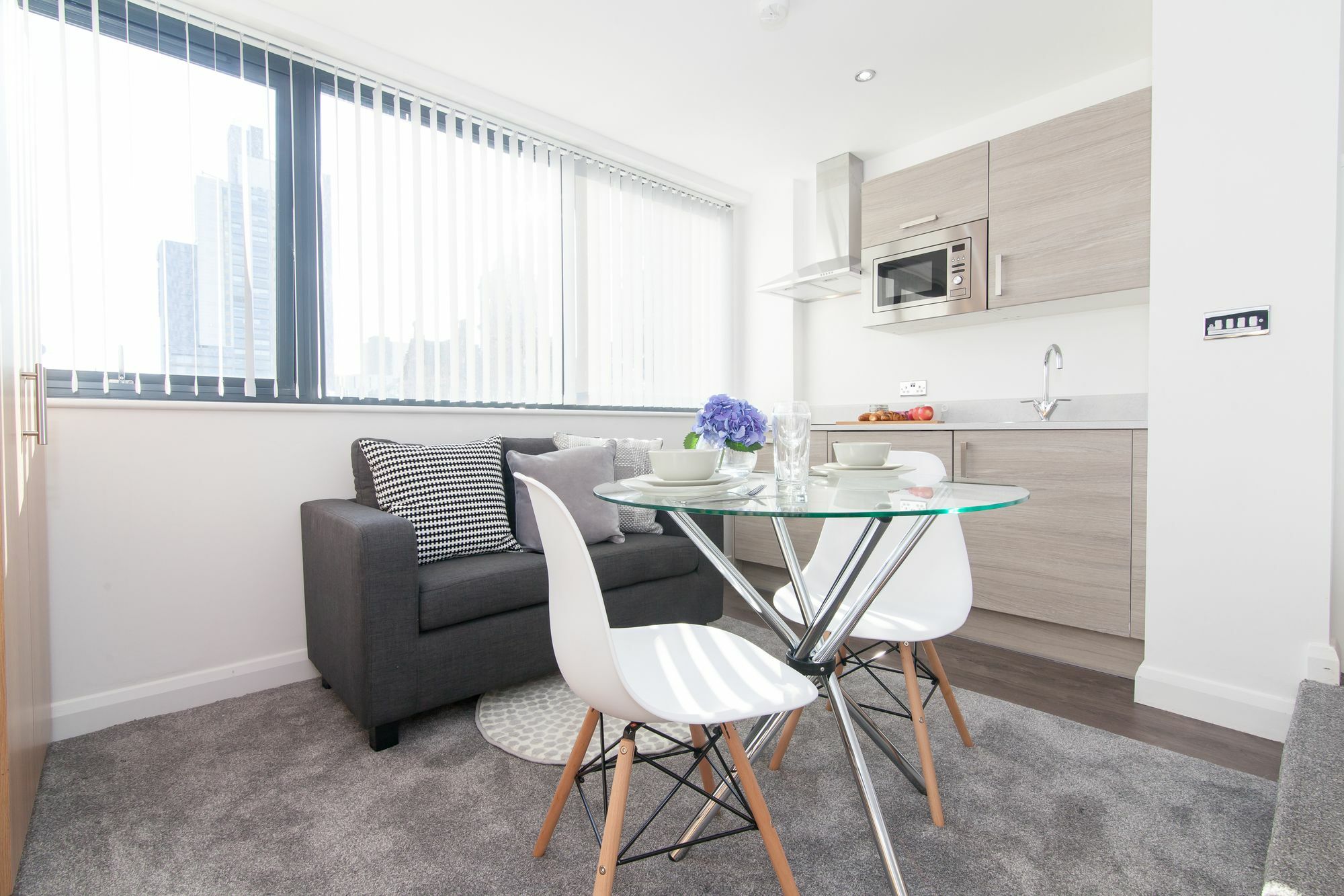 Comfortable Apartment *