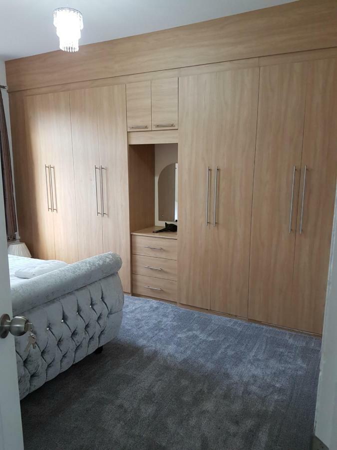Acacia House Apartment