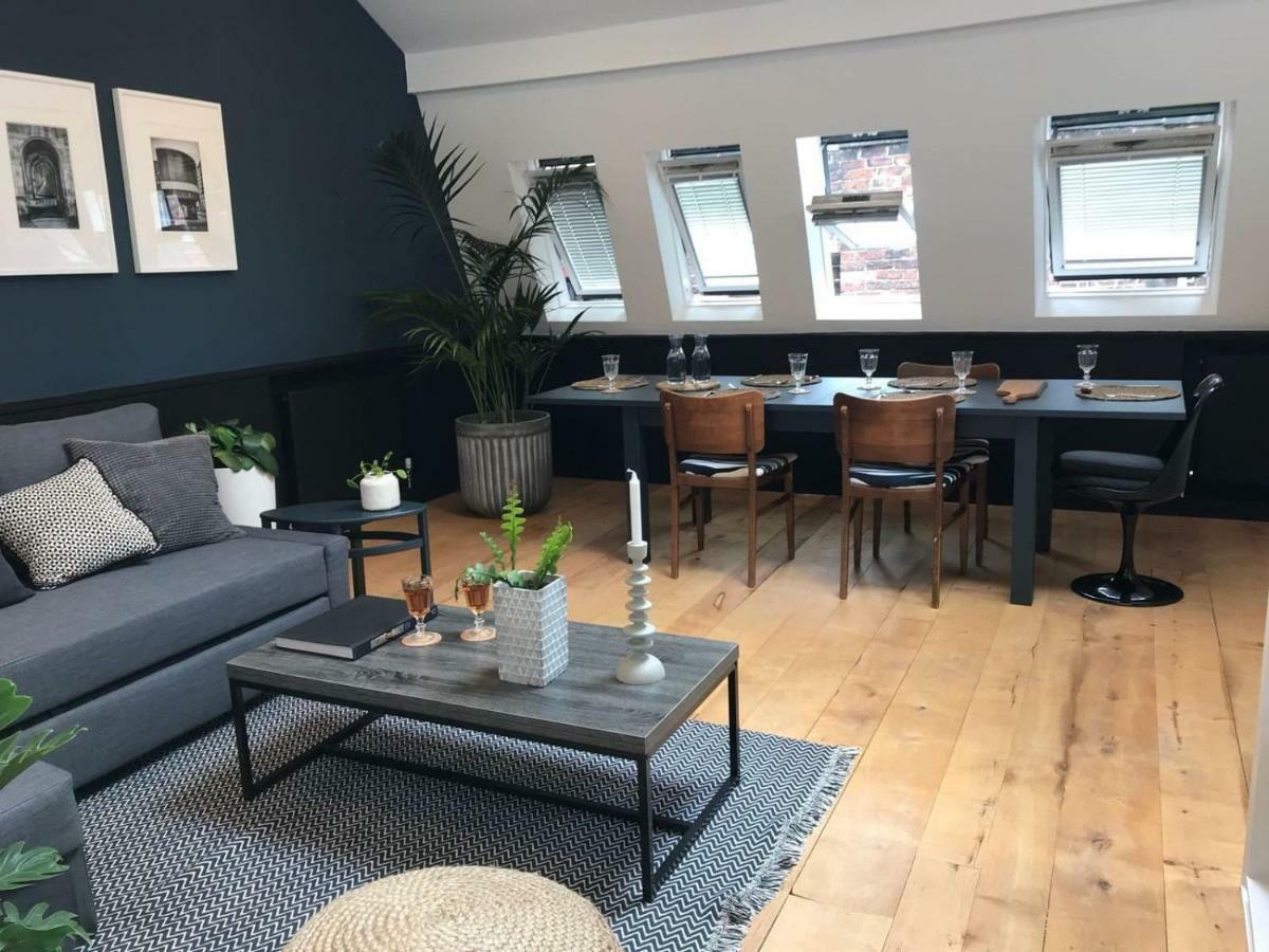Apartment Loft Conversion In Northern Quarter *